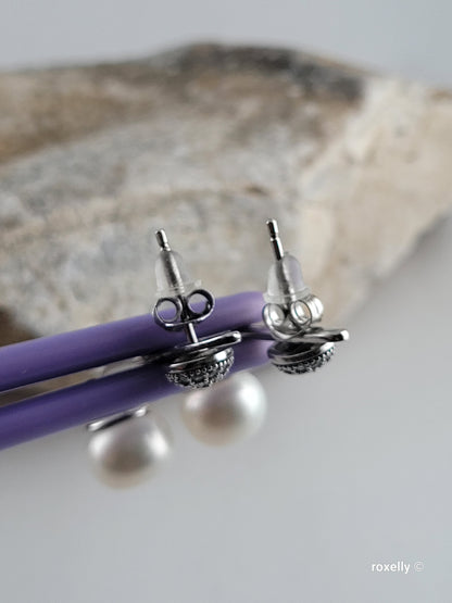 ❤️925 Lovely Sterling Silver Fresh-Water Pearl and CZ Earrings!