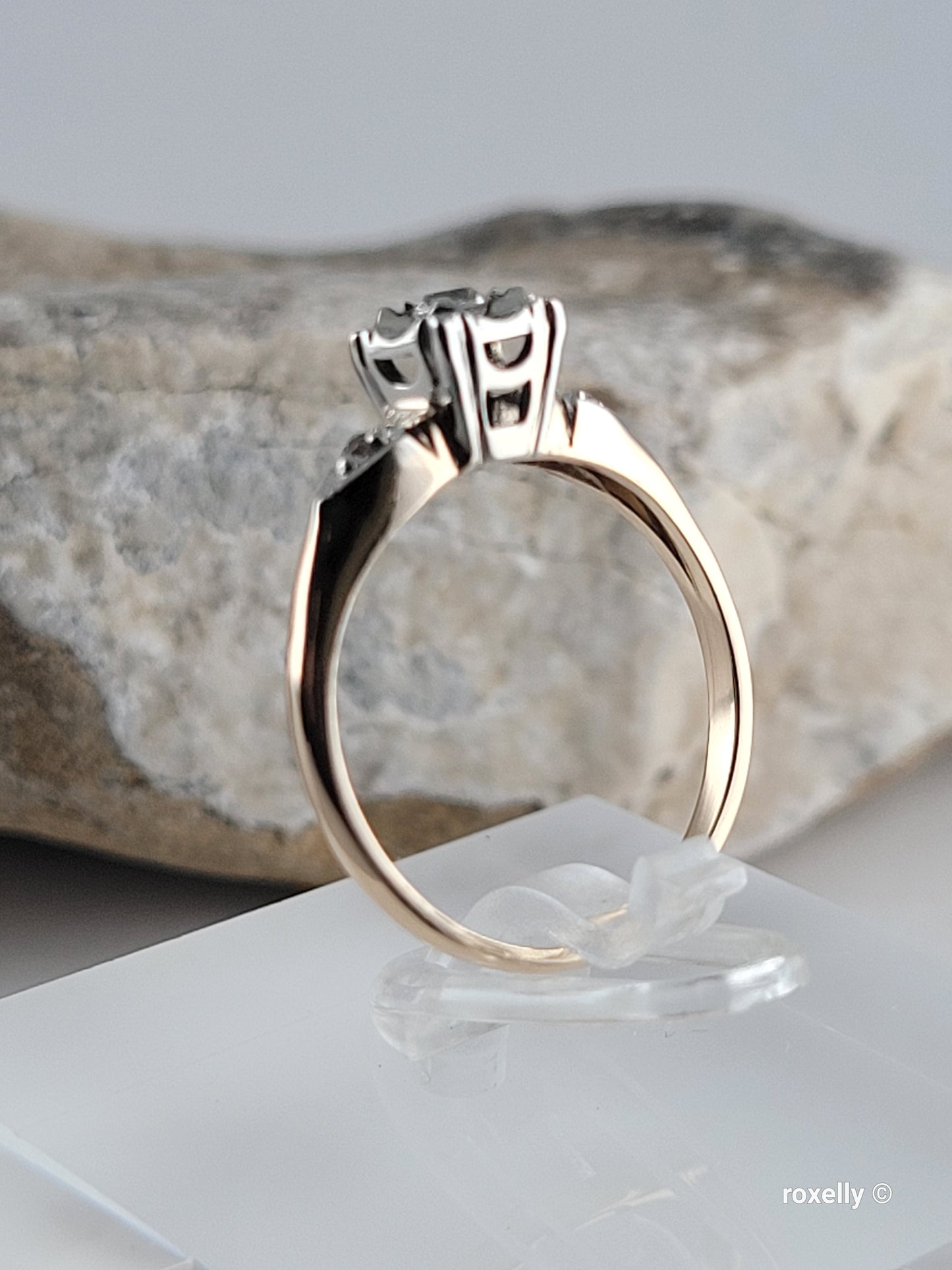 ❤️14k Size 6.75 Precious Solid Yellow and White Gold Diamond Art-Deco Ring!