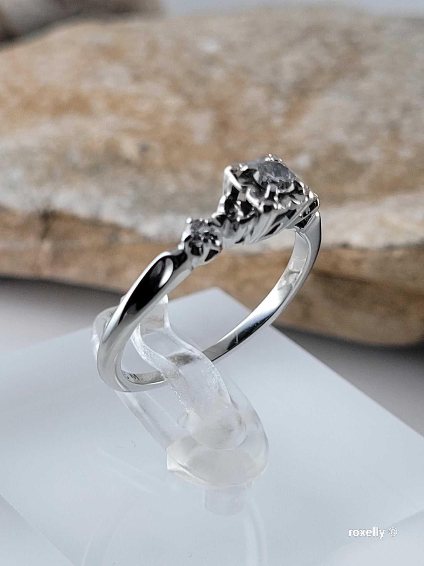 ❤️18k Size 6.75 Gorgeous Solid White Gold Genuine Diamond Art-Deco Ring!