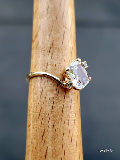 ❤️10k Size 6 Precious Solid Yellow Gold Aquamarine Gemstones Ring!