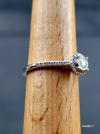 ❤️10k Size 9 Amazing Solid White Gold Moissanite and Diamonds Ring!