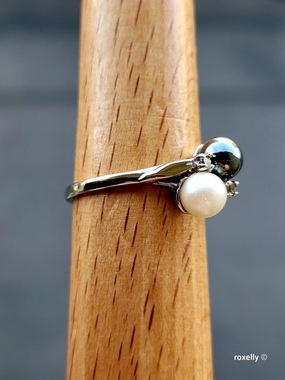 ❤️10k Size 9.25 Beautiful Solid White Gold Fresh-Water Pearl and Hematite Ring!