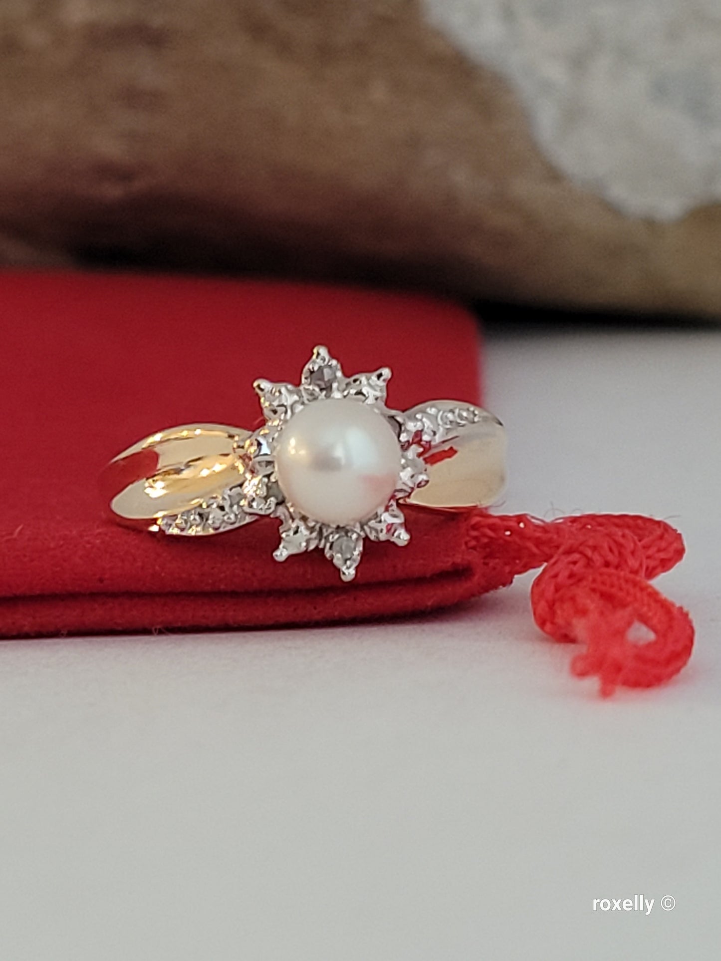 ❤️10k Size 6.75 Fancy Solid Yellow Gold Fresh-Water Pearl and Genuine Diamonds Ring!