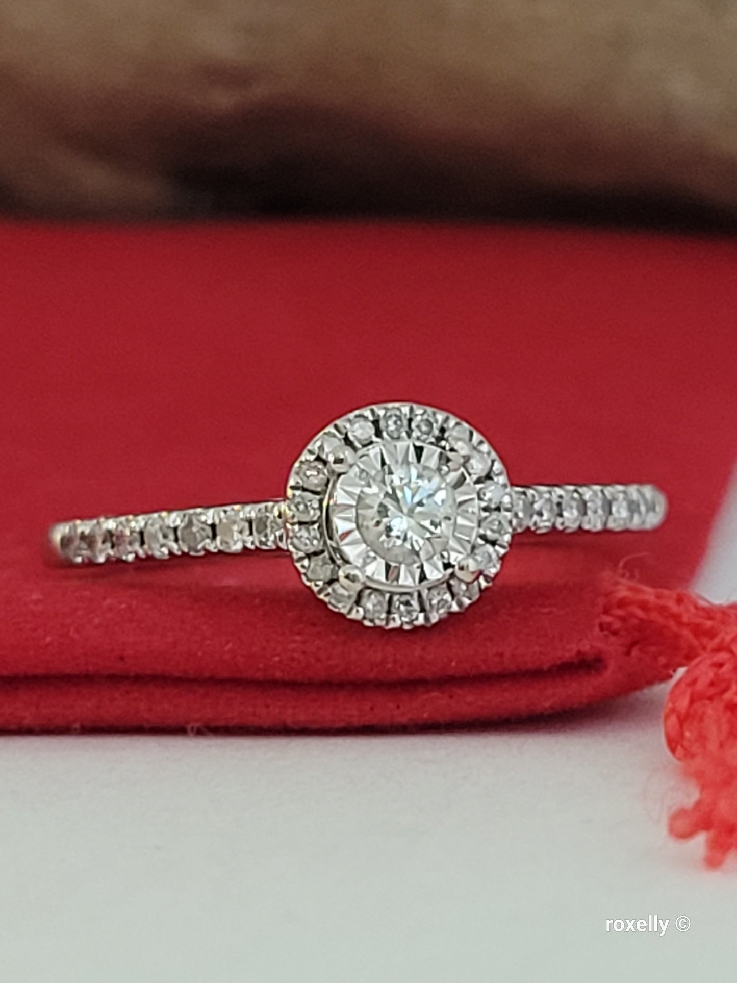 ❤️10k Size 9 Amazing Solid White Gold Moissanite and Diamonds Ring!