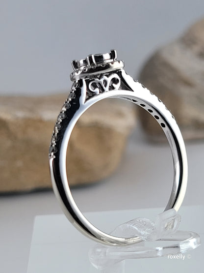 ❤️10k Size 9 Amazing Solid White Gold Moissanite and Diamonds Ring!