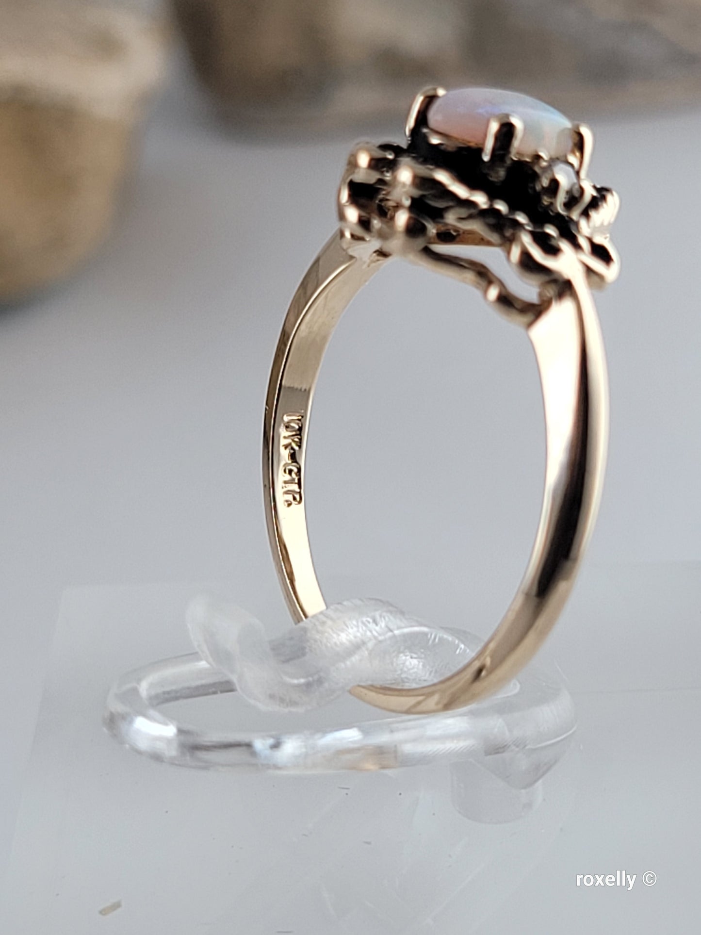 ❤️10k Size 4.75 Beautiful Solid Yellow Gold Fire Opal Ring!