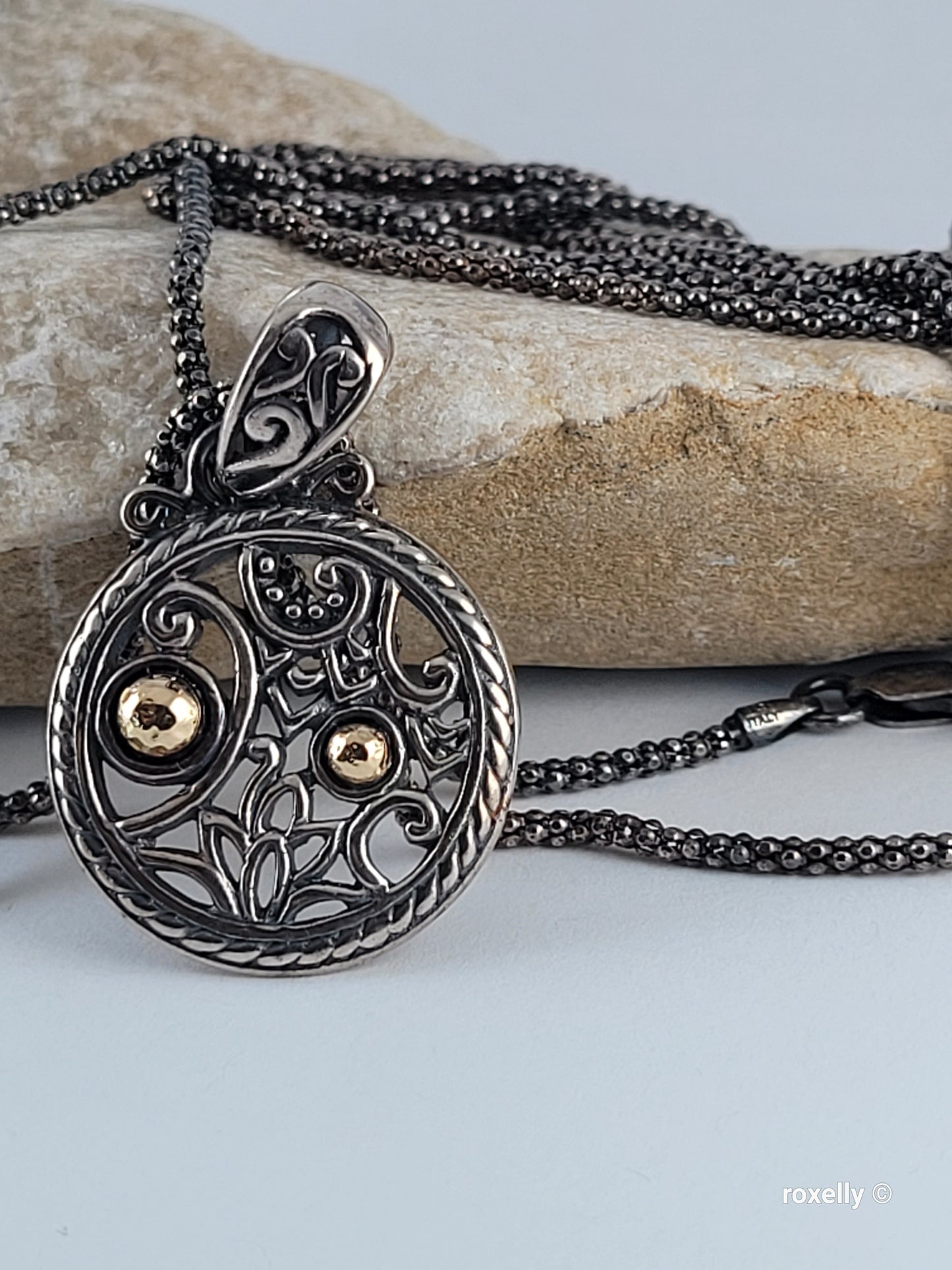 ❤️925 & 18k Vintage Oxidized Sterling Silver Necklace and Medallion Pendant!