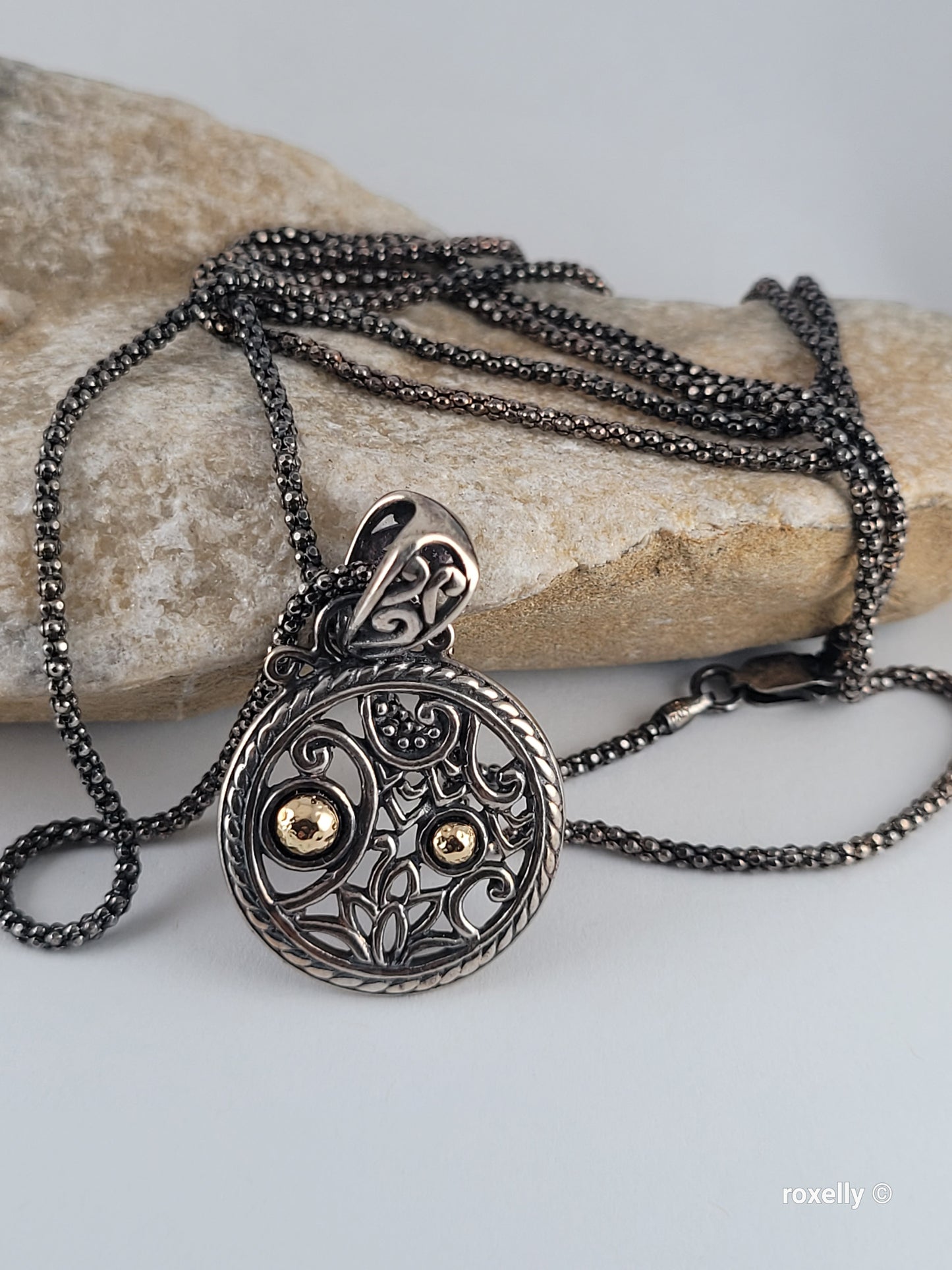 ❤️925 & 18k Vintage Oxidized Sterling Silver Necklace and Medallion Pendant!