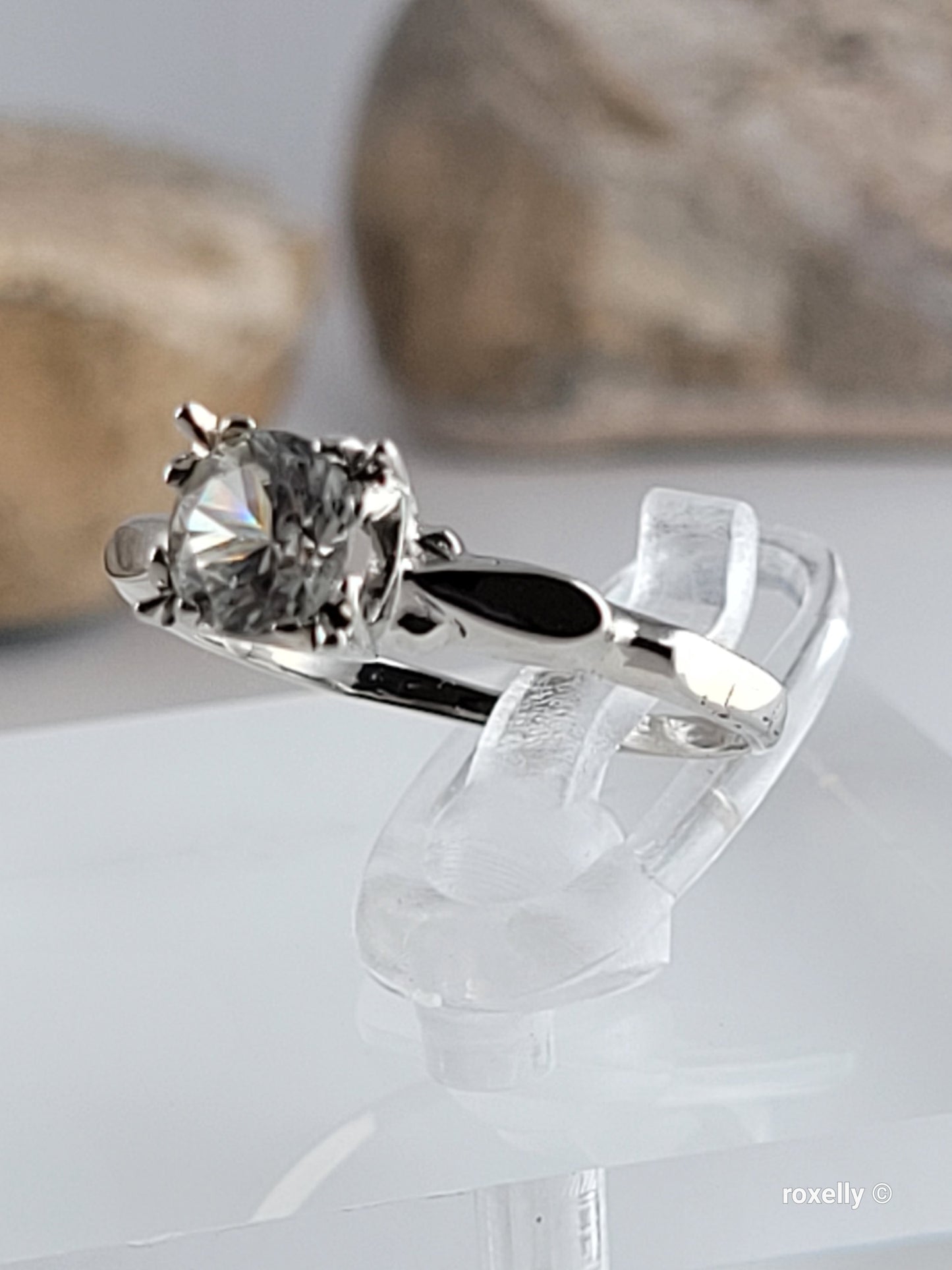 ❤️14k Size 4.5 Beautiful Solid White Gold Topaz Gemstone Ring!