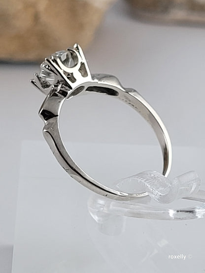 ❤️14k Size 4.5 Beautiful Solid White Gold Topaz Gemstone Ring!