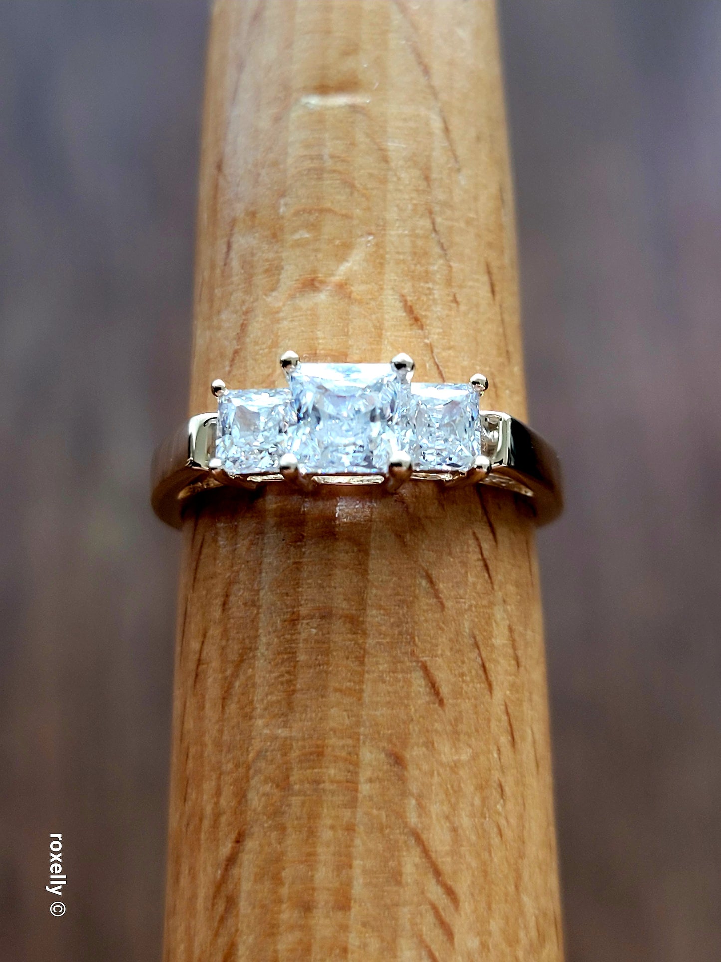 ❤️14k Size 8 Precious Solid Yellow Gold Cubic Zirconia Cocktail Ring!