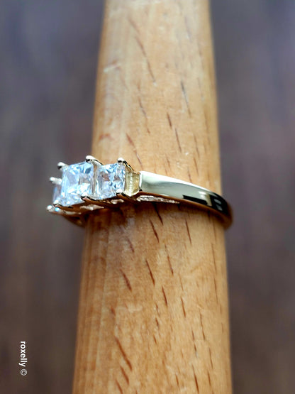 ❤️14k Size 8 Precious Solid Yellow Gold Cubic Zirconia Cocktail Ring!