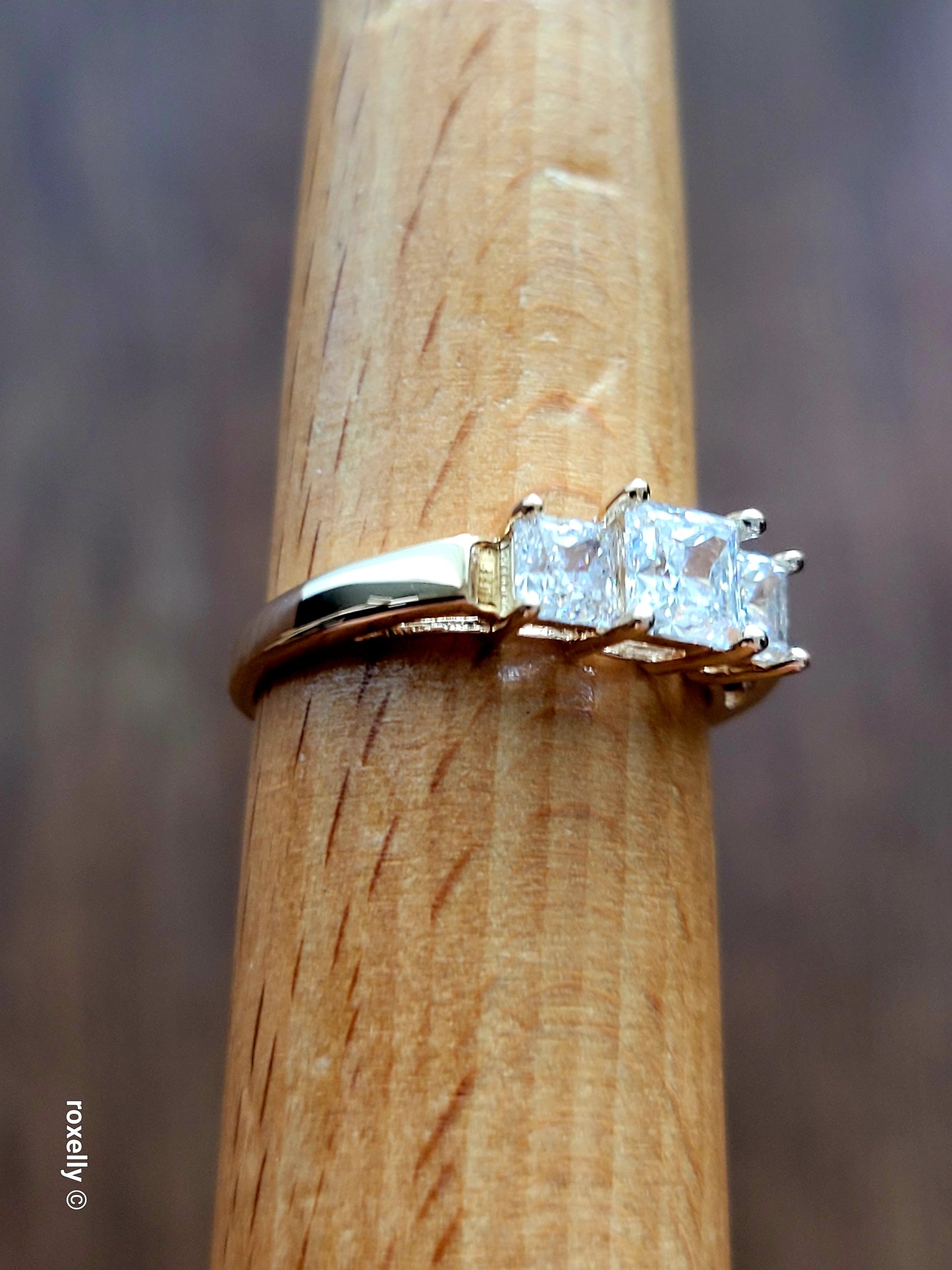 ❤️14k Size 8 Precious Solid Yellow Gold Cubic Zirconia Cocktail Ring!