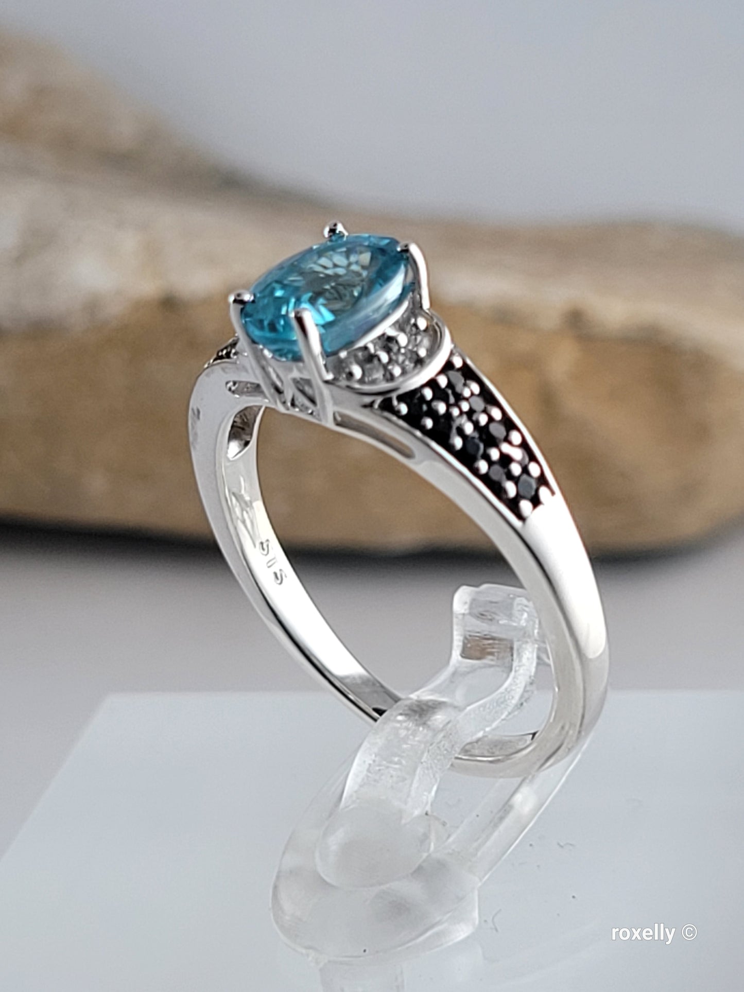 ❤️925 Size 7 Fancy Sterling Silver Blue and White Topaz with Black CZ Ring!