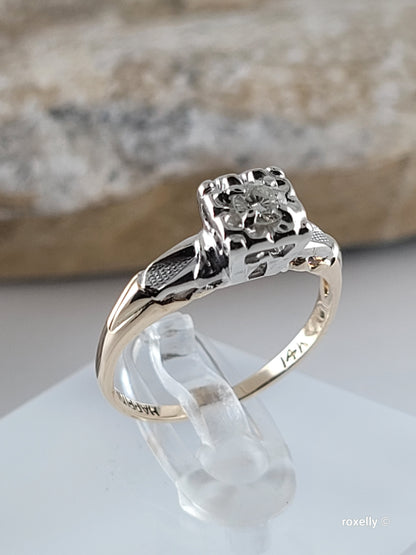 ❤️14k Size 6.25 Fancy Solid Yellow and White Gold Diamond Art-Deco Ring!