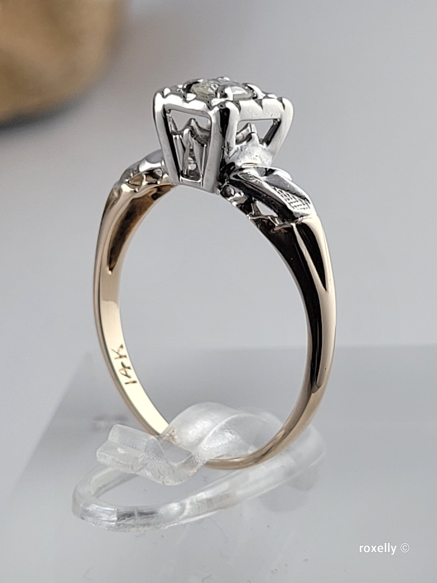 ❤️14k Size 6.25 Fancy Solid Yellow and White Gold Diamond Art-Deco Ring!