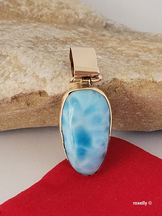❤️14k Vintage Solid Yellow Gold Larimar Stone Handmade Pendant!