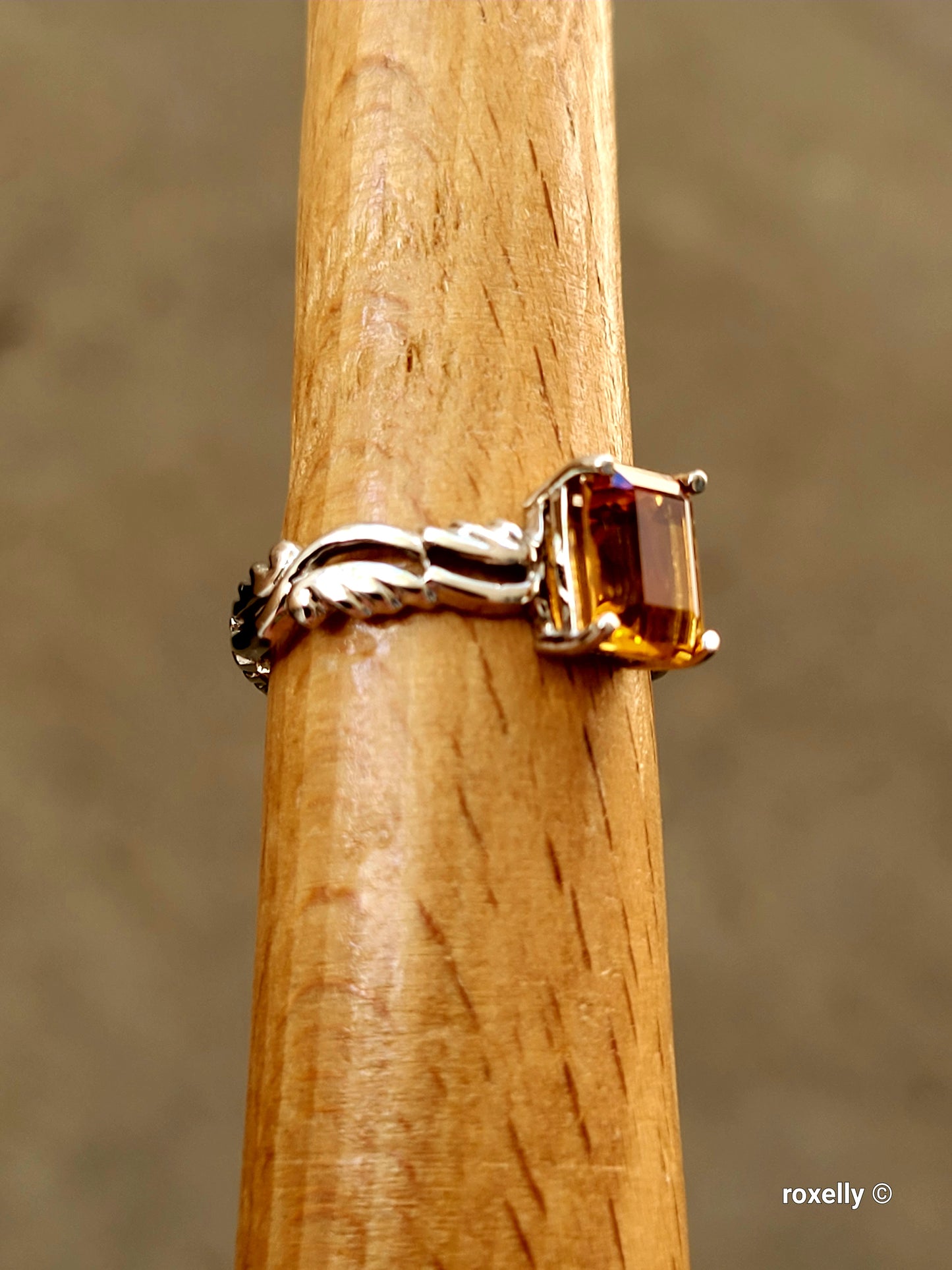 ❤️10k Size 6.5 Precious Solid White Gold Citrine Ring!