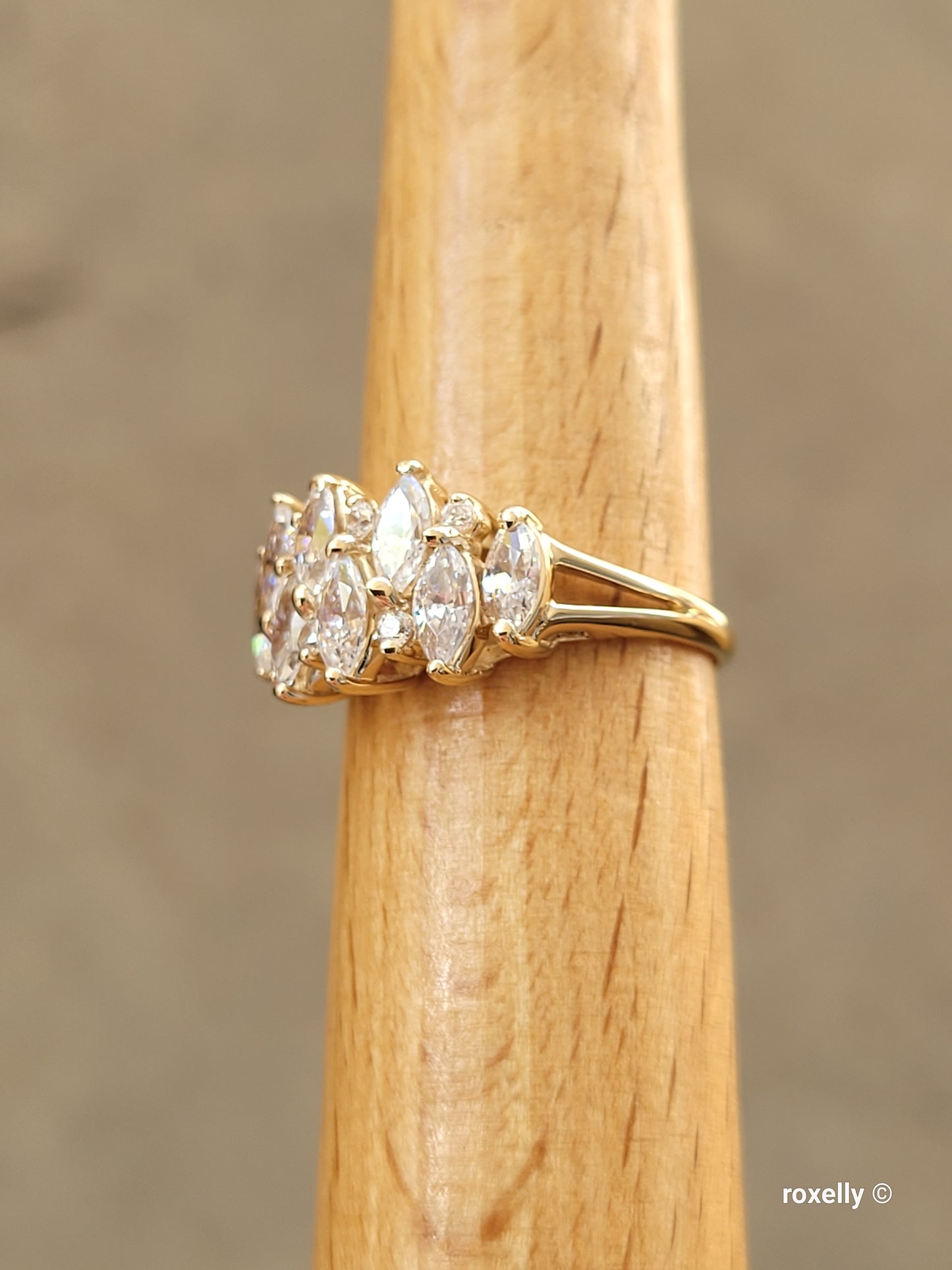 ❤️14k Size 8.75 Precious Solid Yellow Gold Cubic Zirconia Ring!