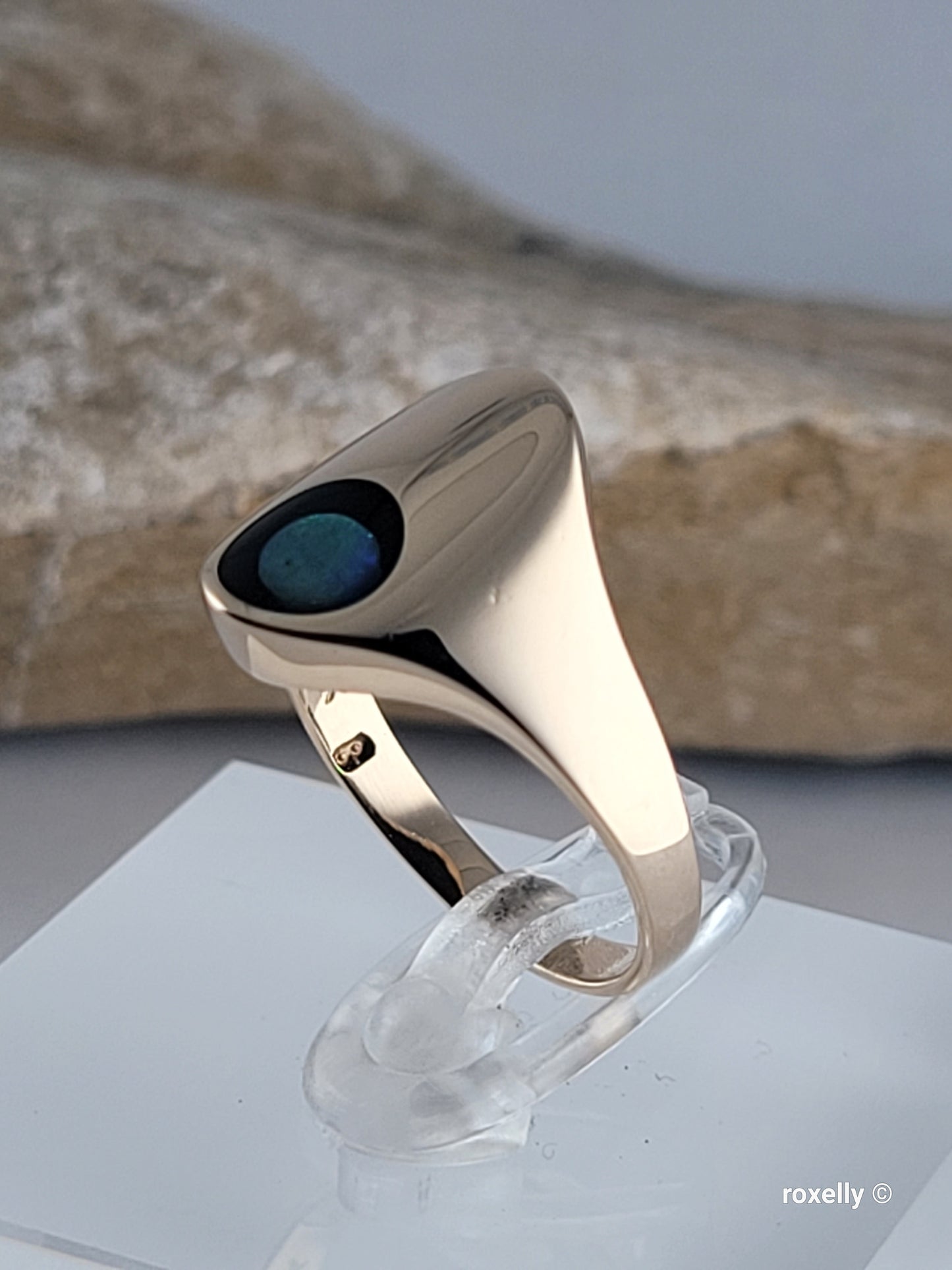 ❤️14k Size 6.75 Beautiful Solid Yellow Gold Black Onyx Opal Ring!