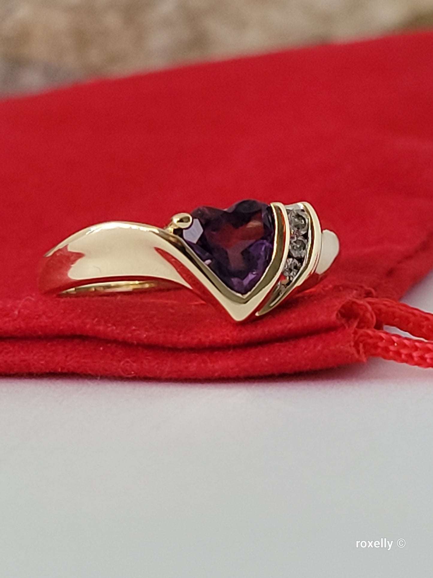 ❤️14k Size 6.5 Beautiful Solid Yellow Gold Heart-Shaped Amethyst and Diamonds Ring!