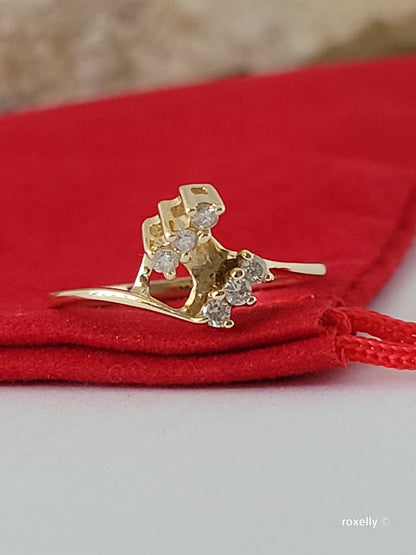 ❤️14k Size 6 Beautiful Solid Yellow Gold Genuine Diamond Ring!