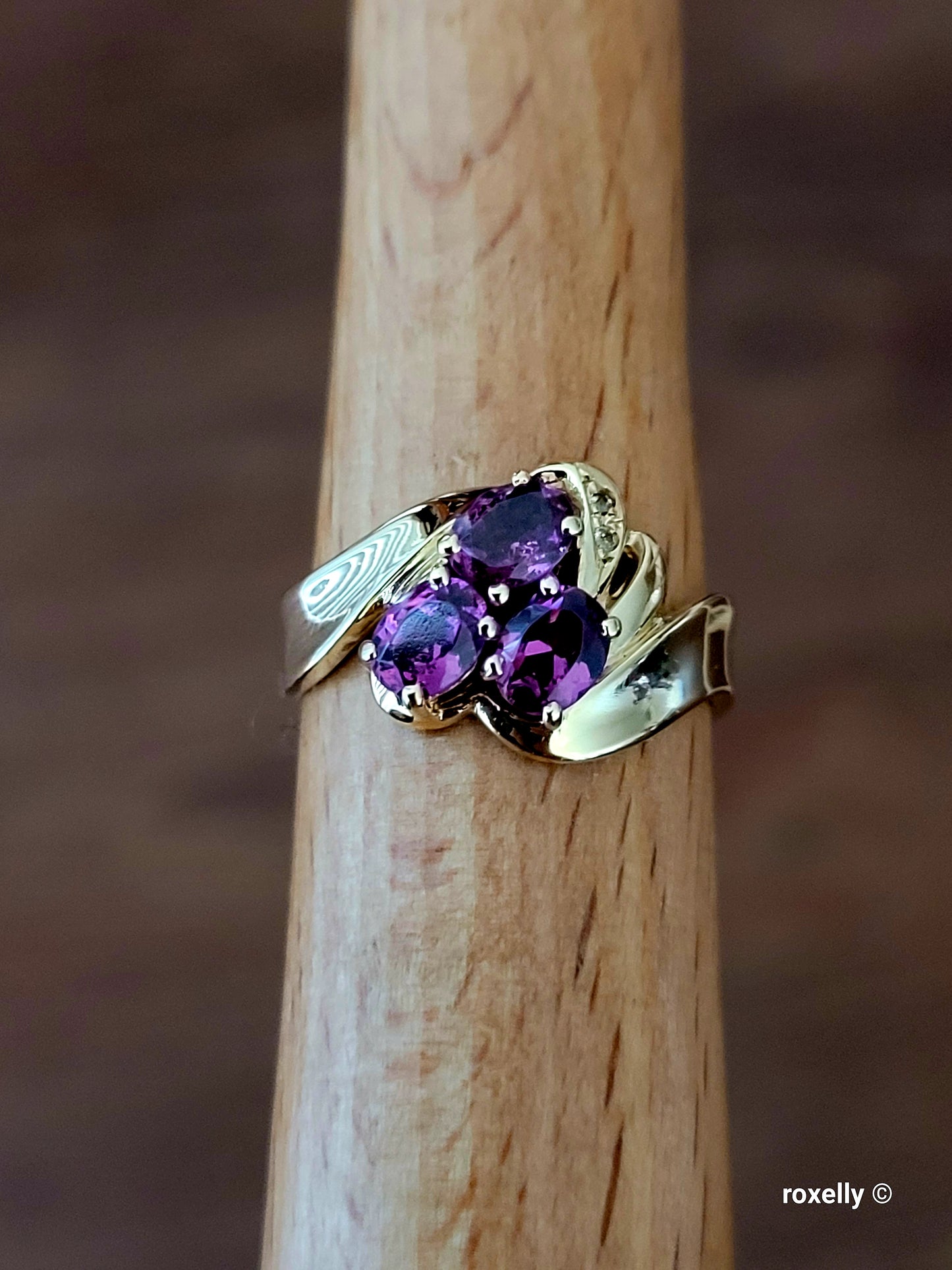 ❤️18k Size 6.75 Precious Solid Yellow Gold Tourmaline and Genuine Diamond Ring!