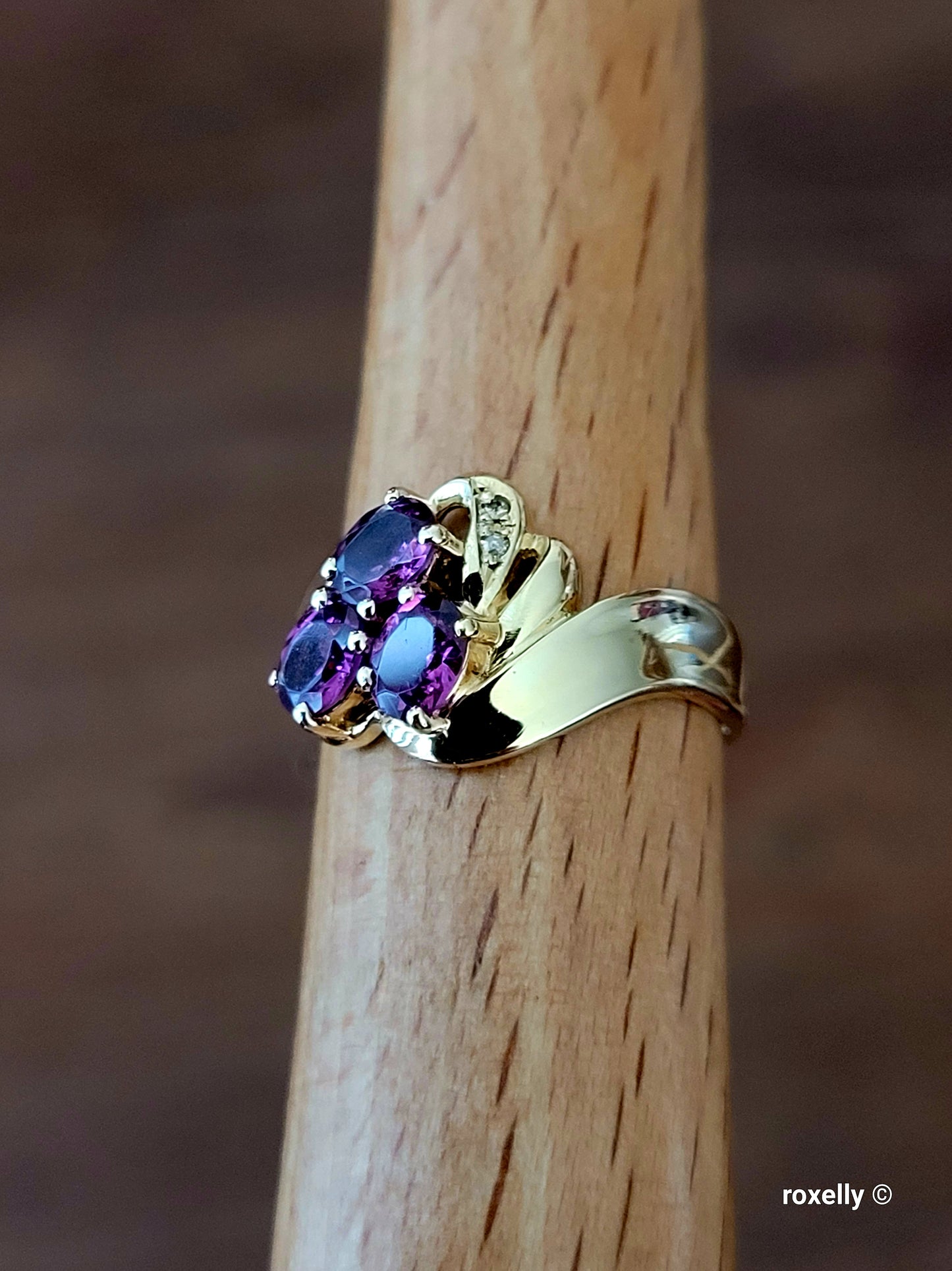 ❤️18k Size 6.75 Precious Solid Yellow Gold Tourmaline and Genuine Diamond Ring!