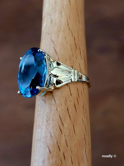 ❤️10k Size 7 Gorgeous Solid Yellow Gold Blue Topaz Ring!