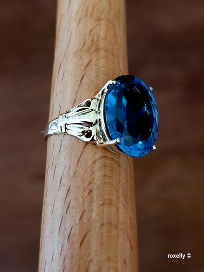 ❤️10k Size 7 Gorgeous Solid Yellow Gold Blue Topaz Ring!