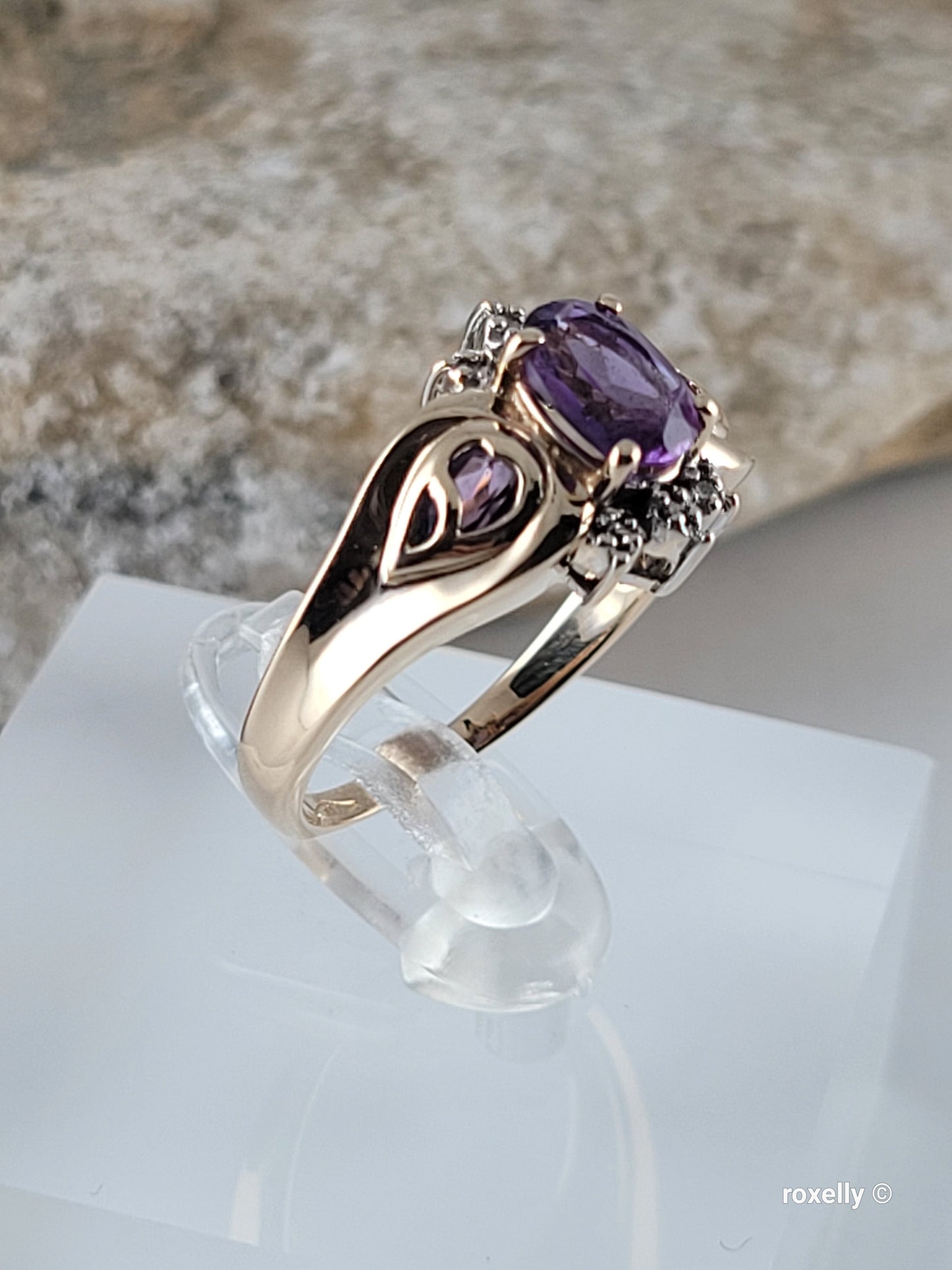 ❤️14k Size 7 Amazing Solid Yellow Gold Amethyst and Diamonds Ring!