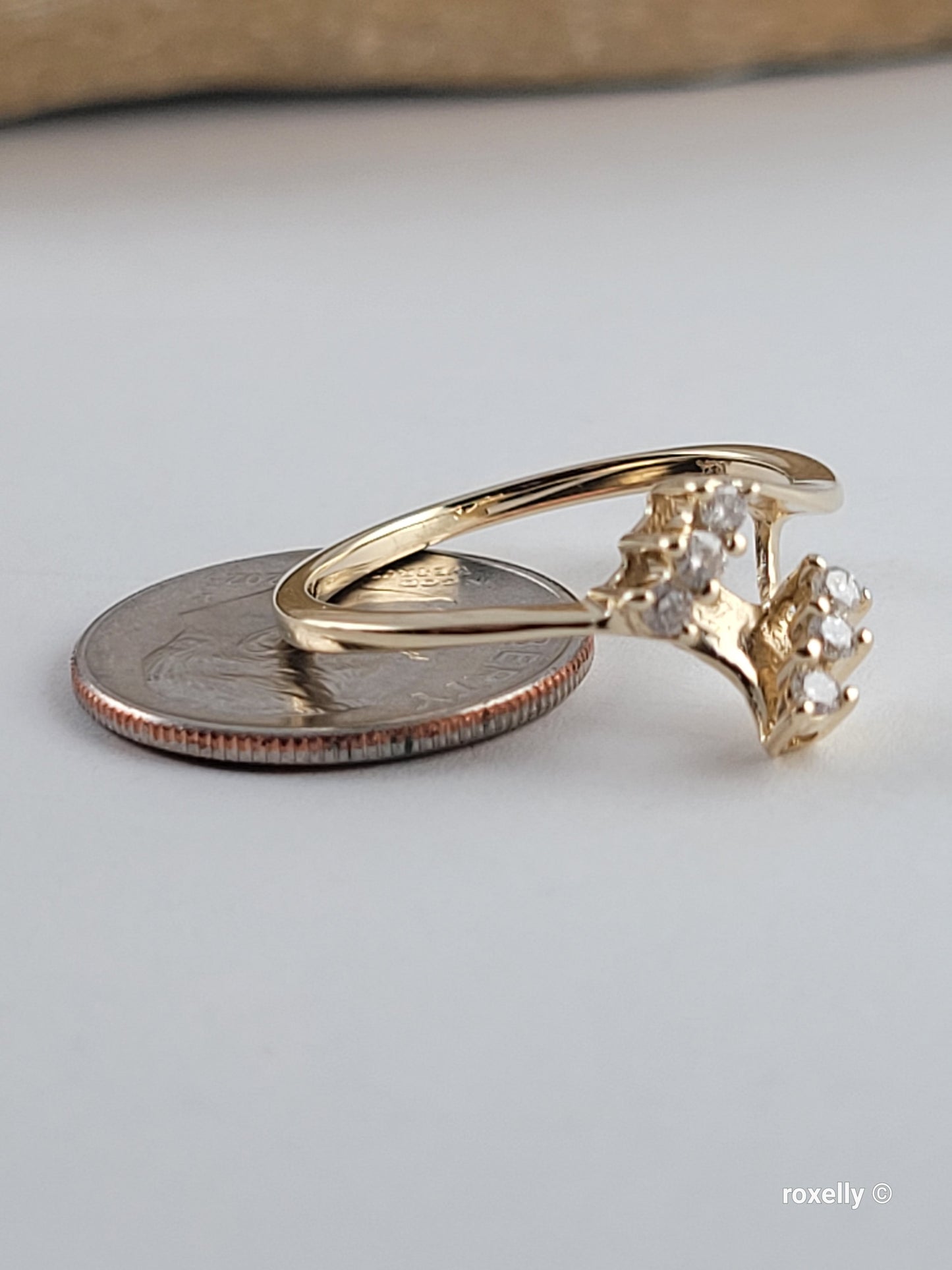 ❤️14k Size 6 Beautiful Solid Yellow Gold Genuine Diamond Ring!