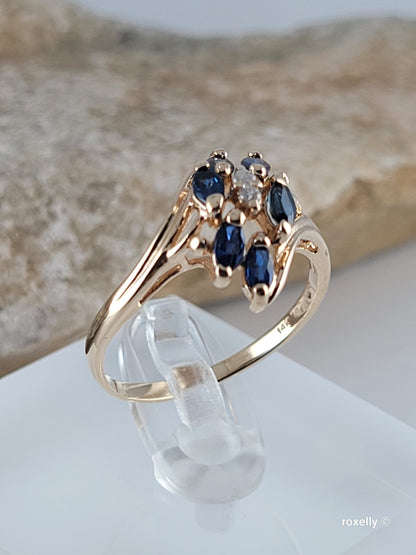 ❤️14k Size 7.75 Vintage Solid Yellow Gold Sapphire and Genuine Diamonds Ring!