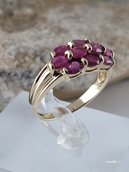 ❤️10k Size 9 Beautiful Solid Yellow Gold Rubies Gemstones Ring!
