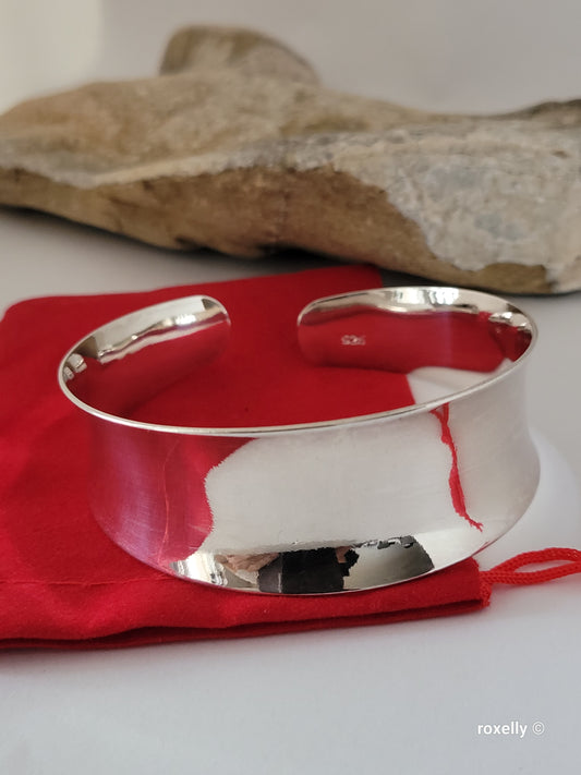 ❤️925 Amazing Sterling Silver Oval Cuff Bracelet!