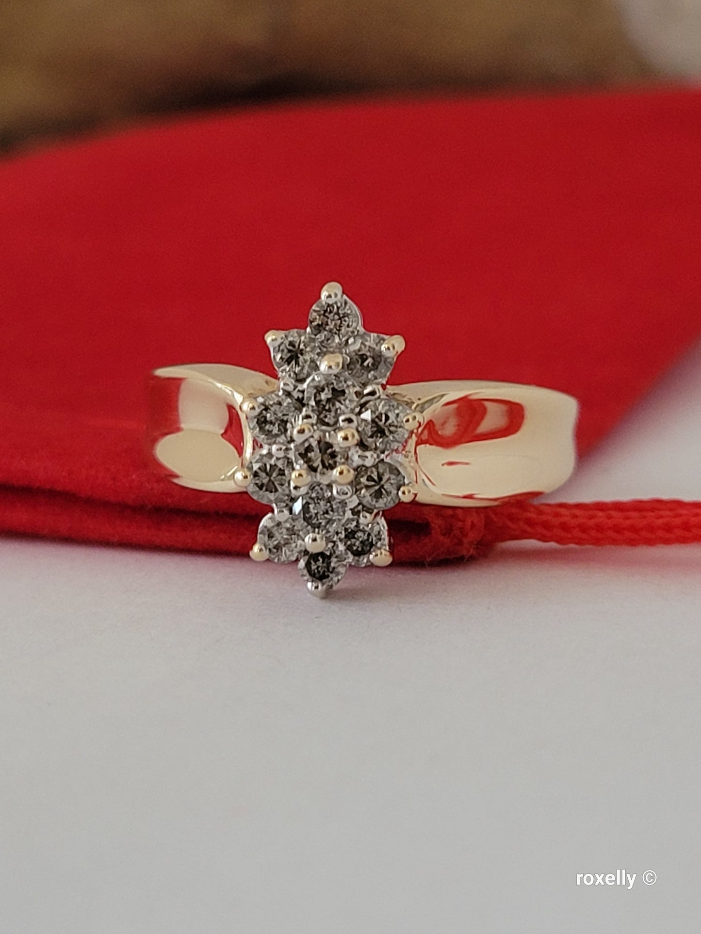 ❤️10k Size 7 Precious Solid Yellow Gold Genuine Diamond Cluster Ring!