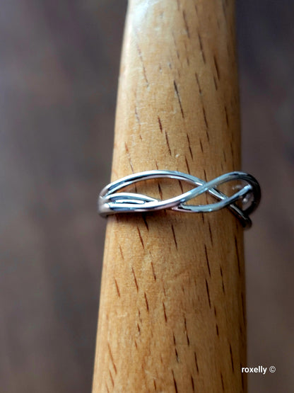 ❤️14k Size 8 Precious Solid White Gold Open Design Ring!