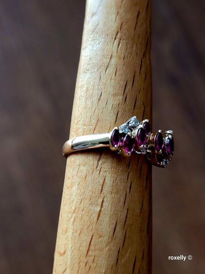 ❤️14k Size 7.25 Lovely Solid Yellow Gold Rubies and Genuine Diamond Ring!