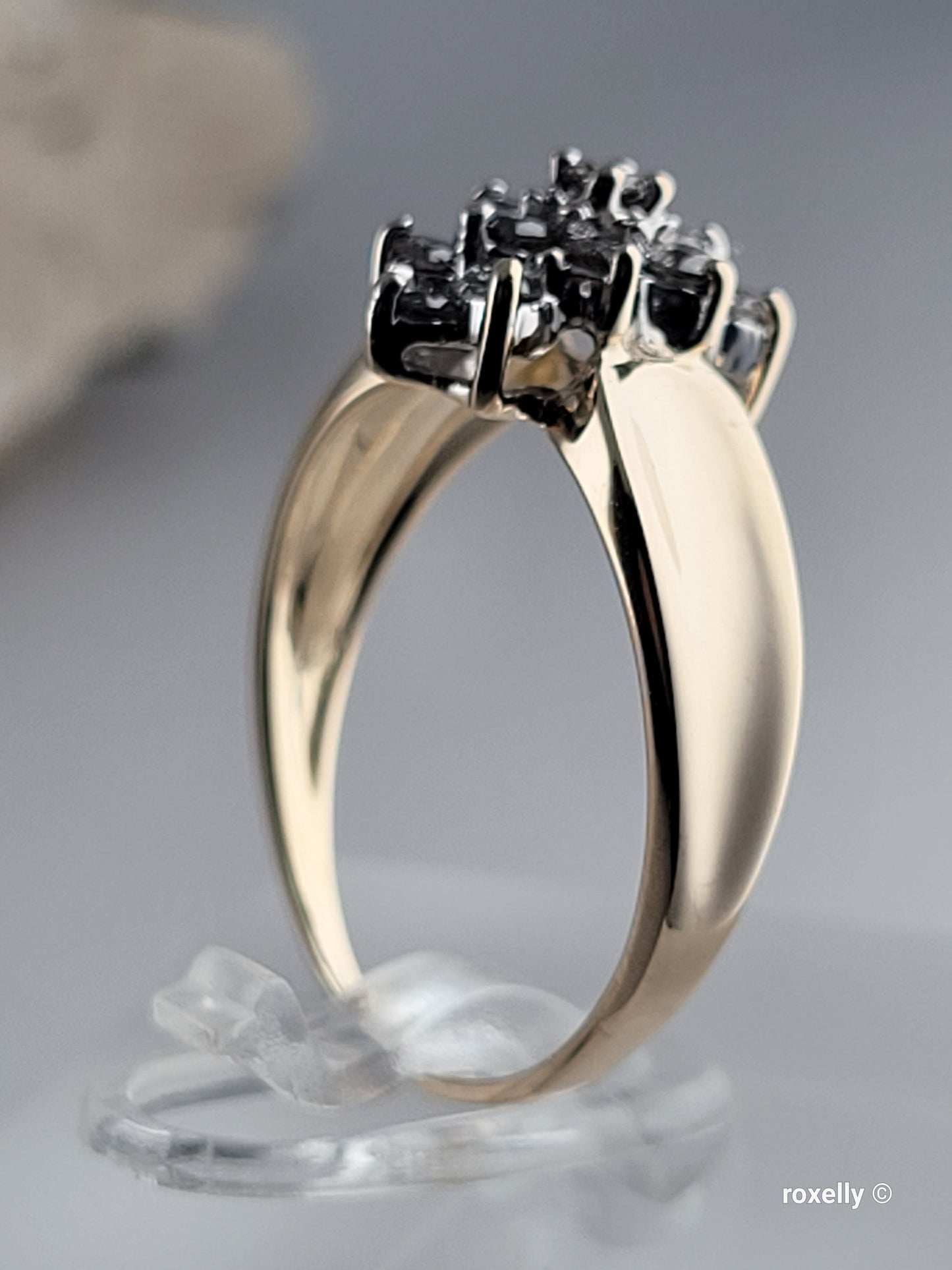 ❤️10k Size 7 Precious Solid Yellow Gold Genuine Diamond Cluster Ring!