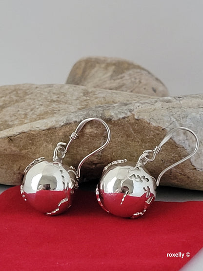 ❤️925 Vintage Sterling Silver World Globe Ringing Design Earrings!