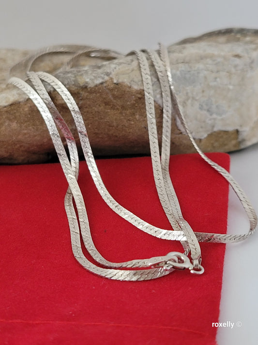 ❤️925 Beautiful Sterling Silver Italy Necklace!