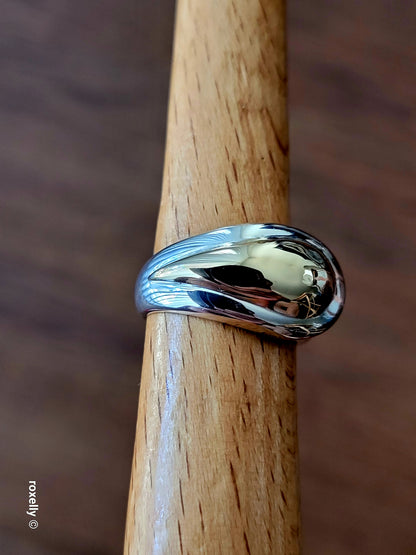 ❤️925 Size 7 Beautiful Sterling Silver and 14k Solid Gold Dome Ring!