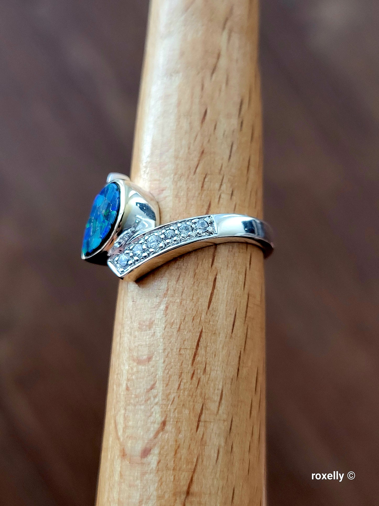 ❤️925 Size 7.75 Precious Sterling Silver and Solid Yellow Gold Topaz, and Mosaic Opal Ring!