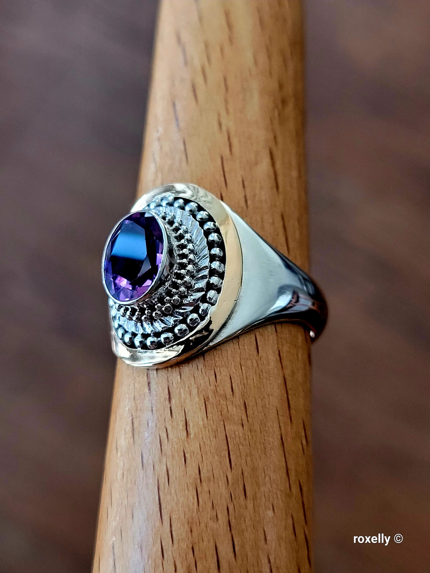 ❤️925 Size 10 Gorgeous Sterling Silver and 18k Solid Yellow Gold Amethyst Ring!