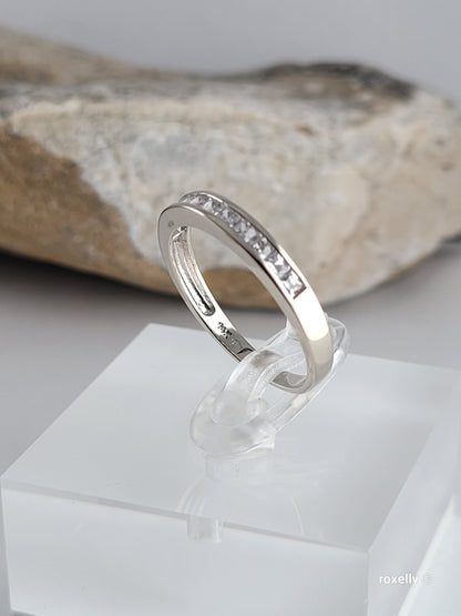 ❤️14k Size 8 Precious Solid White Gold Cubic Zirconia Band Ring!