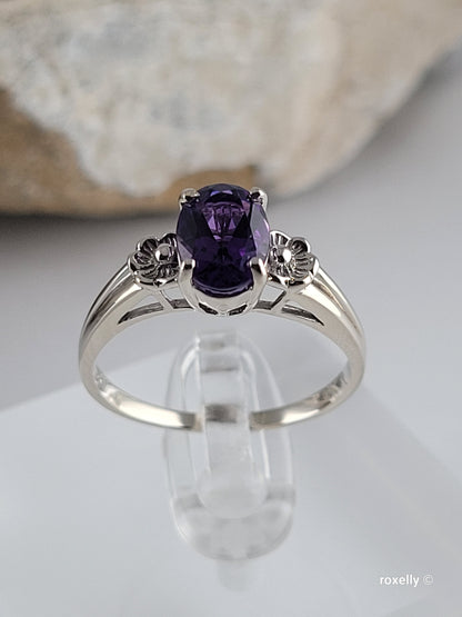 ❤️14k Size 7.75 Lovely Solid White Gold Amethyst Gemstone Ring!