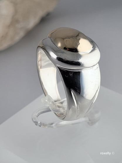 ❤️925 Size 7 Beautiful Sterling Silver and 14k Solid Gold Dome Ring!