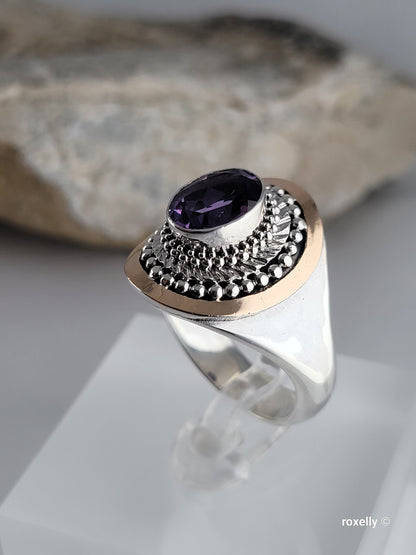 ❤️925 Size 10 Gorgeous Sterling Silver and 18k Solid Yellow Gold Amethyst Ring!