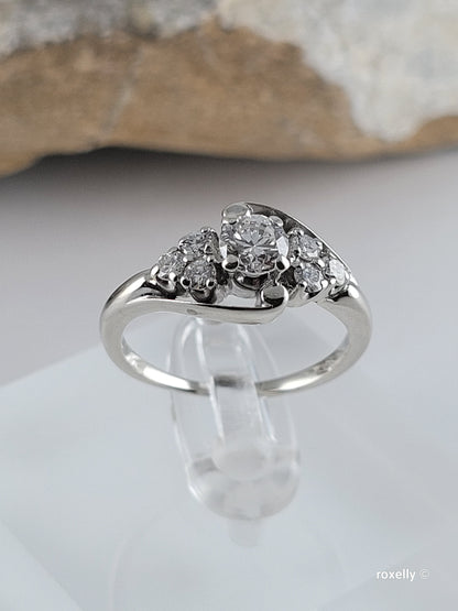 ❤️14k Size 6.5 Precious Solid White Gold Genuine Diamond Ring!