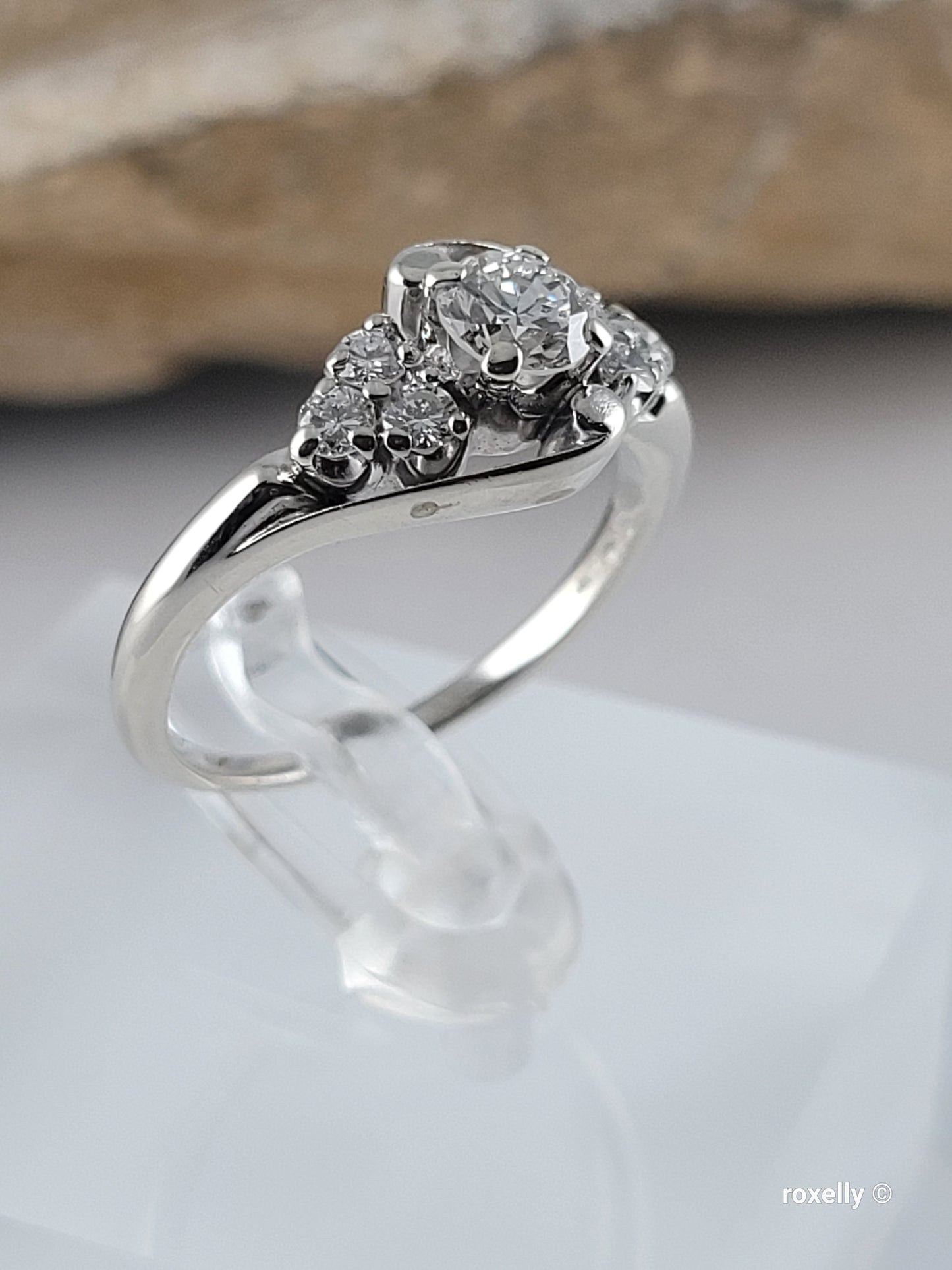 ❤️14k Size 6.5 Precious Solid White Gold Genuine Diamond Ring!